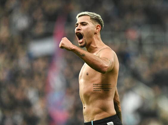 Mandatory Credit: Photo by Richard Lee Shutterstock (13619359an) Bruno Guimaraes of Newcastle United celebrates after the full time whistle Newcastle United v Chelsea, Premier League, Football, St James Park, Newcastle, UK - 12 Nov 2022 EDITORIAL USE ONLY No use with unauthorised audio, video, data, fixture lists, club league logos or live services. Online in-match use limited to 120 images, no video emulation. No use in betting, games or single club league player publications. Newcastle United v Chelsea, Premier League, Football, St James Park, Newcastle, UK - 12 Nov 2022 EDITORIAL USE ONLY No use with unauthorised audio, video, data, fixture lists, club league logos or live services. Online in-match use limited to 120 images, no video emulation. No use in betting, games or single club league player publications. Copyright: xRichardxLee Shutterstockx 13619359an