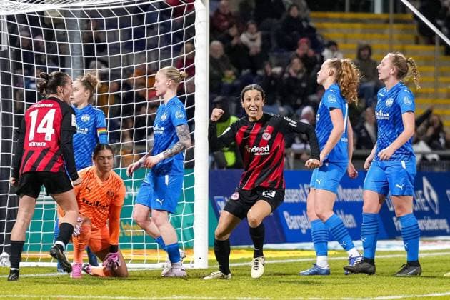 Goal for 1 0 for Frankfurt by Sara Doorsoun Eintracht Frankfurt, 23 , GER, Eintracht Frankfurt vs SGS Essen, Football Google Pixel Womens Bundesliga, 12 Matchday, Season 2023 2024, 04 02 2024, DFL DFB regulations prohibit any use of photographs as image sequences and or quasi video GER, Eintracht Frankfurt vs SGS Essen, Football Google Pixel Womens Bundesliga, 12 Matchday, Season 2023 2024, 04 02 2024, Frankfurt Copyright: xEibner-Pressefoto StefanxMayerx EP_SMR