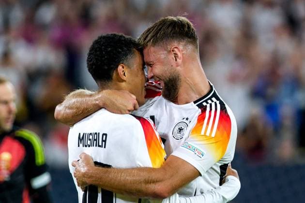 Niclas Fuellkrug Germany, 09 and Jamal Musiala Germany, 10 celebrate the goal for 1-0, GER, Germany v Hungary, Football, UEFA Nations League, League A, Group 3, Matchday 1, 07 09 2024 GER, Germany v Hungary, Football, UEFA Nations League, League A, Group 3, Matchday 1, 07 09 2024 Düsseldorf Copyright: xEibner-Pressefoto FlorianxWieganx EP_FWD