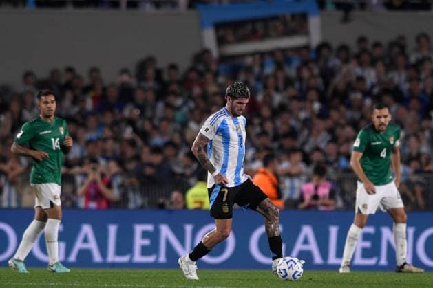 BUENOS AIRES, ARGENTINA - OCTOBER 15: Rodrigo de Paul of Argentina during the FIFA World Cup, WM, Weltmeisterschaft, Fussball 2026 South American Qualifier match between Argentina and Bolivia at Estadio Mas Monumental Antonio Vespucio Liberti on October 15, 2024 in Buenos Aires, Argentina. Photo by D.Halisz SFSI Argentina v Bolivia - FIFA World Cup 2026 Qualifier Copyright: xDiegoxHalisz SFSIx