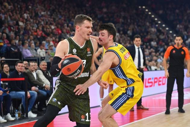 Andreas OBST FCB , action,duel against Jonas MATTISSECK Berlin Basketball Euroleague,season 2024 2025 FC Bayern Muenchen Alba Berlin 115 86 on 14 11 2024 ,SAP Garden