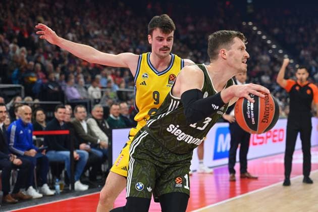 Andreas OBST FCB , action,duel against Jonas MATTISSECK Berlin Basketball Euroleague,season 2024 2025 FC Bayern Muenchen Alba Berlin 115 86 on 14 11 2024 ,SAP Garden