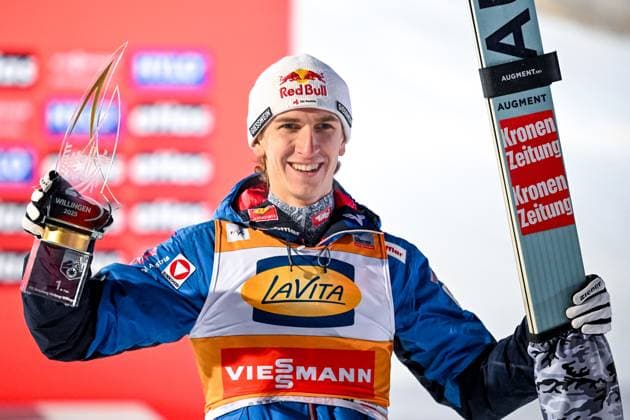 Daniel Tschofenig Austria is happy about the victory, GER, FIS Viessmann Ski Jumping World Cup Willingen, competition individual jumping, men, season 2024 2025, 02 02 2025 GER, FIS Viessmann Ski Jumping World Cup Willingen, competition individual jumping, men, season 2024 2025, 02 02 2025 Willingen Copyright: xEibner-Pressefoto FlorianxWieganx EP_FWD