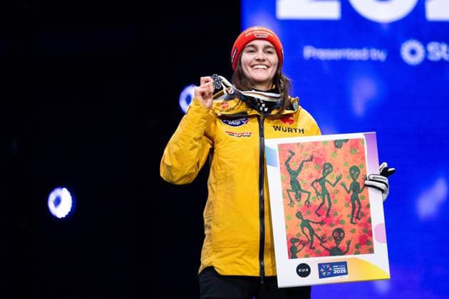 FREITAG Selina Germany celebrates 2nd place and the silver medal at the award ceremony, NOR, FIS Nordic World Ski Championships Trondheim Granasen, Ski jumping individual large hill, award ceremony women on the Medal Placa, competition day 9, season 2024 2025, 08 03 2025 NOR, FIS Nordic World Ski Championships Trondheim Granasen, competition day 9, season 2024 2025, 08 03 2025 Trondheim Copyright: xEibner-Pressefoto Memmlerx EP_MMR