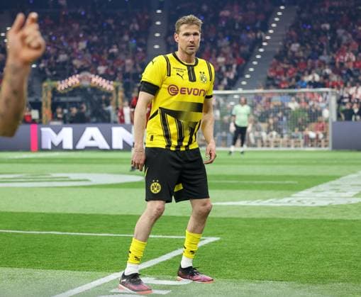 Oliver Kirch Borussia Dortmund Legends, 21 , GER, Beckenbauer Cup, Legends Tournament, Football, 125 years FC Bayern Muenchen, 17 03 2025, GER, Beckenbauer Cup, Legends Tournament, Football, 125 years FC Bayern Muenchen, 17 03 2025 Muenchen Copyright: xEibner-Pressefoto JennixMaulx EP_JML