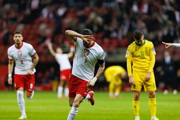 Robert Lewandowski seen celebrating after scoring goal during World Cup 2026 European Qualifying game between national teams of Poland and Lithuania at PGE Narodowy (Maciej Rogowski) Warsaw PGE Narodowy Poland Copyright: xMaciejxRogowskix polandlithuania2425-493