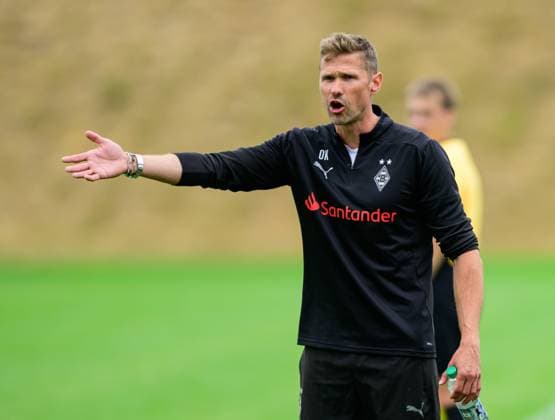 Oliver Kirch Borussia Moenchengladbach U19, Head Coach , BITZER CUP Juniors 2025, Football, U19 Tournament, Wuerttemberg, Season 2025, 06 07 2025, Eibner Pressefoto Andreas Ulmer BITZER CUP Juniors 2025, Football, U19 Tournament, Wuerttemberg, Season 2025, 06 07 2025, Ergenzingen Copyright: xEibner-Pressefoto AndreasxUlmerx EP_AUR