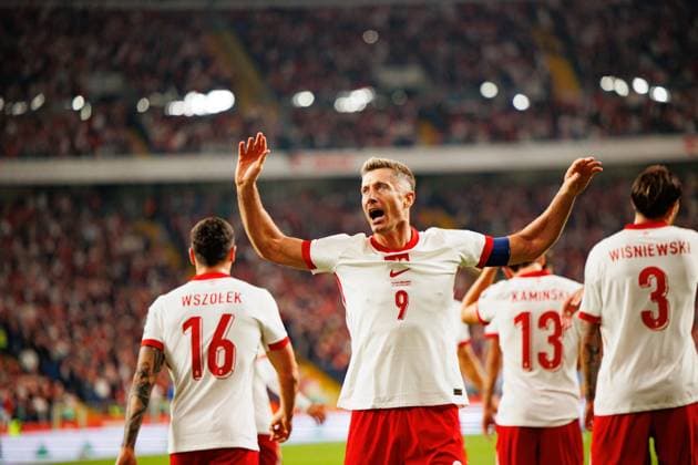 Robert Lewandowski seen celebrating after goal from Jakub Kaminski during World Cup 2026 European qualification game between national teams of Poland and Finland (Maciej Rogowski Ball Raw Images) Chorzow Slaski Stadium Poland Copyright: xMaciejxRogowskix maciejrogowski_poland_finland_2526-549