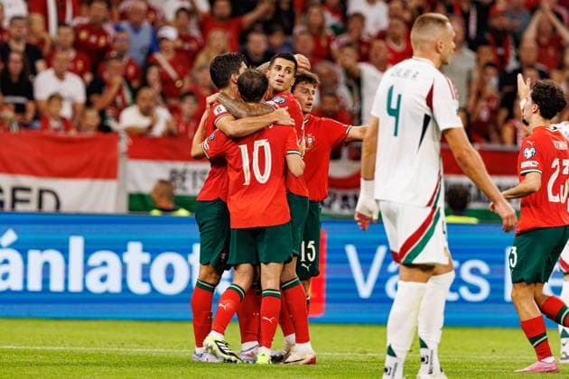 Players of Portugal seen celebrating after goal from Bernardo Silva during World Cup 2026 European qualification game between national teams of Hungary and Portugal (Maciej Rogowski Ball Raw Images) Budapest Puskas Arena Hungary Copyright: xMaciejxRogowskix maciejrogowski_hungary_portugal_2526-15