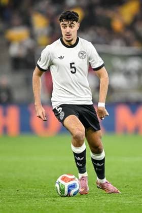 Aleksandar Pavlovic (Germany) controls the Ball during the FIFA World Cup, WM, Weltmeisterschaft, Fussball 2026 qualifier match between Germany and Luxembourg at PreZero-Arena on October 10, 2025 in Sinsheim, Germany. (Photo by Harry Langer DeFodi Images) Aleksandar Pavlovic Germany controls the Ball during the FIFA World Cup 2026 qualifier match between Germany and Luxembourg at PreZero Arena on October 10, 2025 in Sinsheim, Germany Photo by Harry Langer DeFodi Images