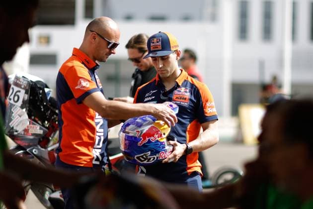 W2RC - RALLYE DU MAROC 2025 BENAVIDES Luciano (ARG), Red Bull KTM Factory Racing, KTM 450 Rally Factory, FIM W2RC, RallyGP, portrait, during the Scrutineering of the Rallye du Maroc 2025, 5th round of the 2025 WR2C from October 10 to 11, 2025 in Fes, Morocco - FesMorocco Copyright: xFREDERICxLExFLOCxHx