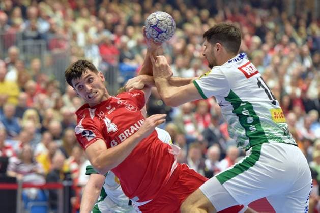 Nikolaj Enderleit MT Melsungen 4 on the ball , Marko Mamic SC DHfK Leipzig 14 , GER, MT Melsungen SC DHfK Leipzig, Handball, 1 Bundesliga, Matchday 8, Season 2025 2026, 10 10 2025, GER, MT Melsungen SC DHfK Leipzig, Handball, 1 Bundesliga, Matchday 8, Season 2025 2026, 10 10 2025 Kassel Copyright: xEibner-Pressefotox xRolandxSippelx EP_RSL