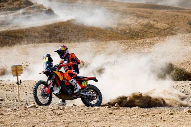 W2RC - RALLYE DU MAROC 2025 77 BENAVIDES Luciano (ARG), Red Bull KTM Factory Racing, KTM 450 Rally Factory, FIM W2RC, RallyGP, action during the Prologue of the Rallye du Maroc 2025, 5th round of the 2025 WR2C on October 12, 2025 in Fes, Morocco - FesMorocco Copyright: xJULIENxDELFOSSEx