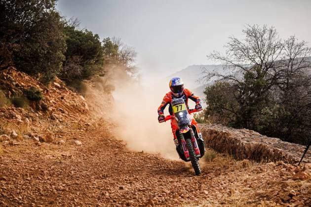 W2RC - RALLYE DU MAROC 2025 77 BENAVIDES Luciano (ARG), Red Bull KTM Factory Racing, KTM 450 Rally Factory, FIM W2RC, RallyGP, action, during the Stage 1 of the Rallye du Maroc 2025, 5th round of the 2025 WR2C on October 13, 2025 between Fes and Erfoud, Morocco - ErfoudMorocco Copyright: xFREDERICxLExFLOCxHx