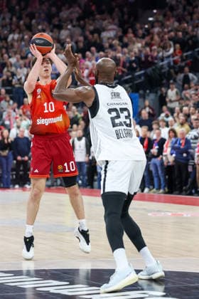 Justinian Jessup FC Bayern Basketball, 10 with Tonye Jekiri Partizan Mozzart Bet Belgrade, 23 , GER, FC Bayern Basketball vs Partizan Mozzart Bet Belgrade, Basketball, Euroleague, Matchday 23, Season 2025 2026, 20 01 2026, GER, FC Bayern Basketball vs Partizan Mozzart Bet Belgrade, Basketball, Euroleague, Matchday 23, Season 2025 2026, 20 01 2026 Munich Copyright: xEibner-Pressefoto JennixMaulx EP_JML