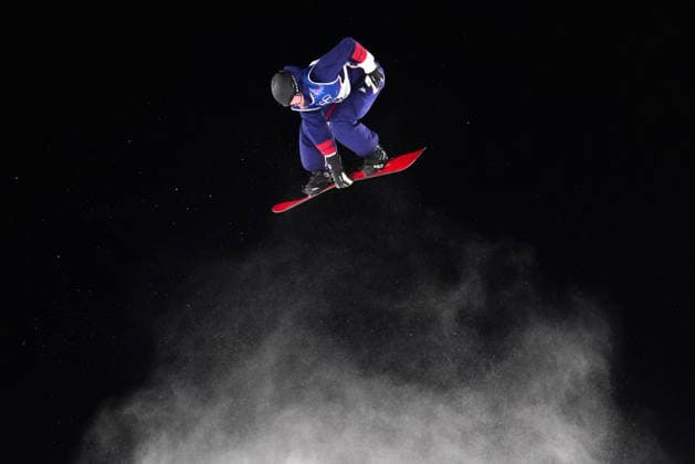 February 7, 2026, Livigno, Italy: The United States Oliver Martin hits a jump during the men s snowboard big air final during the Milano Cortina 2026 Winter Olympic Games, Olympische Spiele, Olympia, OS in Livigno, Italy, Saturday, Feb. 7, 2026. Canada News - February 7, 2026 - ZUMAc35_ 20260207_zaf_c35_068 Copyright: xSeanxKilpatrickx