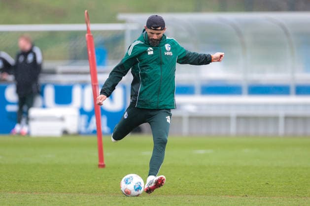 11 03 2026 Soccer Training of FC Schalke 04 Coach Miron Muslic FC Schalke 04 Gelsenkirchen Training ground FC Schalke 04 NRW Germany xRHR PHOTO YYx Copyright: RHR-FOTOx RHR-FOTO YY