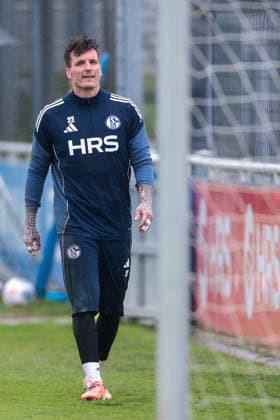 11 03 2026 Soccer training of FC Schalke 04 goalkeeper Kevin Müller FC Schalke 04 Gelsenkirchen training ground FC Schalke 04 NRW Germany xRHR PHOTO YYx Copyright: RHR-FOTOx RHR-FOTO YY