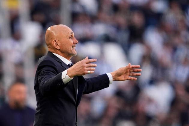 JuventusÕ head coach Luciano Spalletti during the Serie A soccer match between Juventus Fc and Genoa the Juventus Stadium in Turin, north west Italy - April 6, 2026. - Soccer Copyright: xFabioxFerrari LaPressex