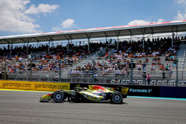 (41) Arvid Lindblad (GBR) - Visa Cash App Racing Bulls F1 Team - Racing Bulls VCARB03 - Red Bull Ford during the Formula 1 Crypto.com Miami Grand Prix 2026 at Miami International Autodrome in Miami Gardens, United States. Round 6 of the 2026 FIA Formula One World Championship, WM, Weltmeisterschaft held May 1-3, 2026. The Miami International Autodrome, located in the grounds of the Hard Rock Stadium, hosts the sixth round featuring the Sprint format. This event weekend features the F1 Sprint format, with a Sprint Shootout and Sprint Race in addition to the standard qualifying session and Grand Prix. Copyright: xAlessioxDexMarcox xAvens-images.com AvensImages IPAxSportx xipa-agency.netx xx IPA_74364451 IPA_Agency_IPA74364451