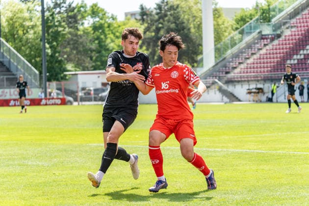 02 05 2026, xdaymx, Fußball Regionalliga Suedwest, FSV Mainz 05 U23 SG Sonnenhof Grossaspach Jan Rahn SG Sonnenhof Großaßbach in duel with Taiyu Yamasaki Mainz 05 U23 DFL DFB REGULATIONS PROHIBIT ANY USE OF PHOTOGRAPHS as IMAGE SEQUENCES and or QUASI VIDEO Mainz