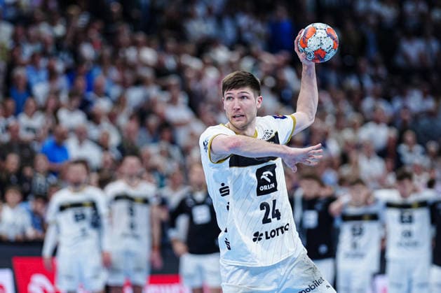 7 meter throw goal Lukas Zerbe THW Kiel, 24 GER, THW Kiel vs RK Nexe, Handball, EHF European League, quarter-final, second leg, 2025 2026 season, 05 05 2026 GER, THW Kiel vs RK Nexe, Handball, EHF European League, quarter-final, second leg, 2025 2026 season, 05 05 2026 Kiel Copyright: xEibner-Pressefoto MarcelxvonxFehrnx EP_MFN