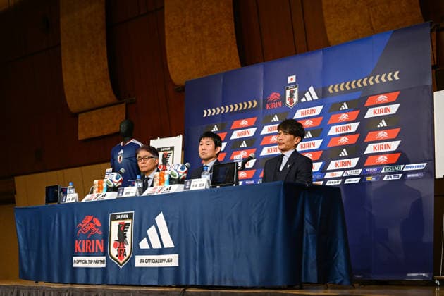 (L-R) Masakuni Yamamoto (JPN), Hajime Moriyasu (JPN), JFATsuneyasu Miyamoto (JPN), MAY 15, 2026 - Football Soccer : Japan head coach Hajime Moriyasu attends the press conference, PK, Pressekonferenz to announce the squad for the FIFA World Cup, WM, Weltmeisterschaft, Fussball 2026 in Tokyo, Japan. Noxthirdxpartyxsales aflo_330456117
