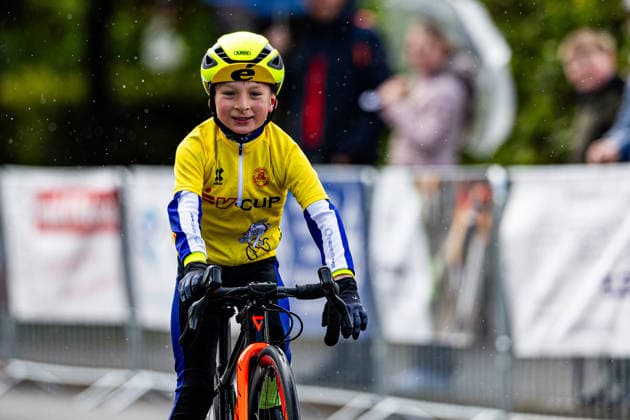 15 05 2026, GER, road bike, men women juniors, season 2025, 26 TMP Jugentour Kleine Friedensfahrt, 1 stage circuit race Residenzstadt Gotha Fritz Hesse On 3 competition days from 15 05 17 05 2026, almost 350 athletes from 7 countries competed in the categories Everyman, Beginner, U15m, U17w and U17m at the 25th edition of the TMP Jugentour Kleine Friedensfahrt 2025 In addition to the individual time trial, there are 3 further stages to be completed in the Gotha district, organized by RSC Waltershausen Gotha e V Stage 1 was a circuit in Gotha, with the U15m having to complete 16.8km, the U17w 25.2km and the U17m 31.5km 99867 Gotha Schloss Friedenstein Historisc Thüringen Germany