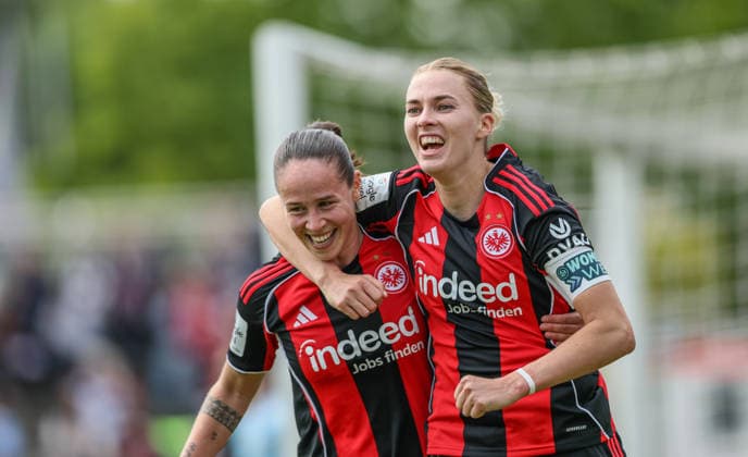 GER, Frankfurt, Eintracht Frankfurt vs Union Berlin, Google Pixel Bundesliga, Football, DFB, Season 2025 2026, Stadion am Brentanobad, 26 Matchday in picture Geraldine Reuteler Eintracht Frankfurt Women 14 , Laura Freigang Eintracht Frankfurt Women 10 , Goal, Cheers and joy, Emotions, 2 2 DFB DFL REGULATIONS PROHIBIT ANY USE OF PHOTOGRAPHS AS IMAGE SEQUENCES AND OR QUASI VIDEO, 17 05 2026 Copyright: HMBxMedia HendrikxHamelau