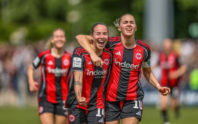 GER, Frankfurt, Eintracht Frankfurt vs Union Berlin, Google Pixel Bundesliga, Football, DFB, Season 2025 2026, Stadion am Brentanobad, 26 Matchday in the picture from l Geraldine Reuteler Eintracht Frankfurt Women 14 scores the goal to 4 2, Goal, jubilation and joy, Emotions with Laura Freigang Eintracht Frankfurt Women 10 DFB DFL REGULATIONS PROHIBIT ANY USE OF PHOTOGRAPHS AS IMAGE SEQUENCES AND OR QUASI VIDEO, 17 05 2026 Copyright: HMBxMedia HendrikxHamelau
