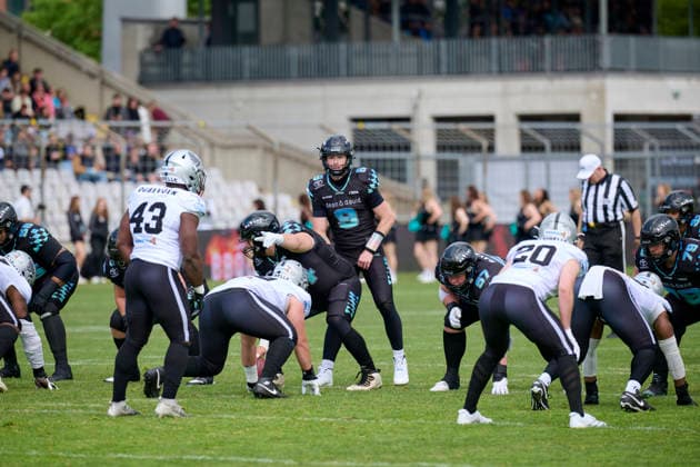 European Football Alliance, EFA, Munich Ravens, Raiders Tirol, Munich, 9 Russell Tabor Munich Ravens, QB European Football Alliance, EFA, Munich Ravens, Raiders Tirol, Munich, Stadion an der Grünwalder Straße, American Football München Städtisches Stadion an der Grünwalder Straße Bayern Germany Copyright: xAmericanxFootballxNetworkx(AF.N)x·xGerhardxLehnerx