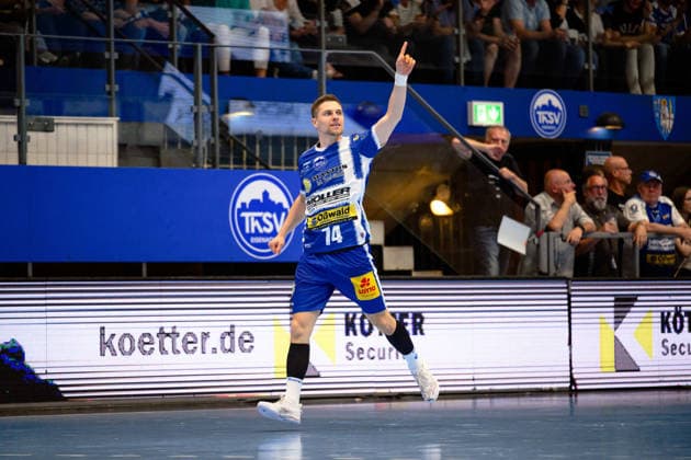 Vincent Buechner ThSV Eisenach, 74 Cheers for the goal GER, ThSV Eisenach against TBV Lemgo Lippe, 1 Daikin Handballbundesliga, Handball, 32 Matchday, Season 2025 2026, 22 05 2026 GER, ThSV Eisenach against TBV Lemgo Lippe, 1 Daikin Handballbundesliga, Handball, 32 Matchday, Season 2025 2026, 22 05 2026 Eisenach Copyright: xEibner-Pressefoto MartinxHerbstx EP_MHT