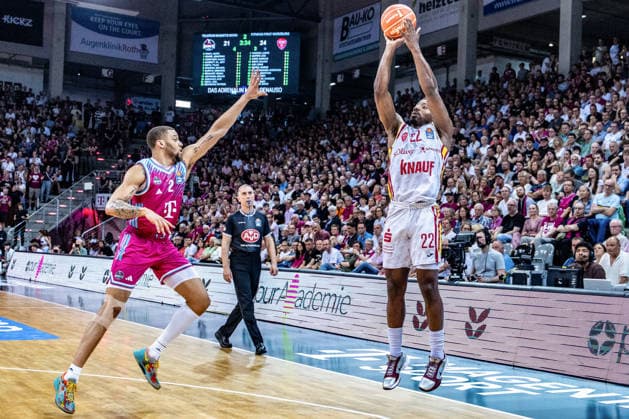 Johnathan Stove Fitness First Wuerzburg Baskets, 22 free vs Alijah Comithier Telekom Baskets Bonn, 02 Telekom Baskets Bonn vs Fitness First Wuerzburg Baskets, Basketball, easy Credit BBL, Playoffs, Quarterfinals, Matchday 5, 2025 2026, 27 05 2026 Telekom Baskets Bonn vs Fitness First Wuerzburg Baskets, Basketball, easy Credit BBL, Playoffs, Quarterfinals, Matchday 5, 2025 2026, 27 05 2026 Bonn Copyright: xEibner-Pressefoto GerhardxWingenx EP_GWR
