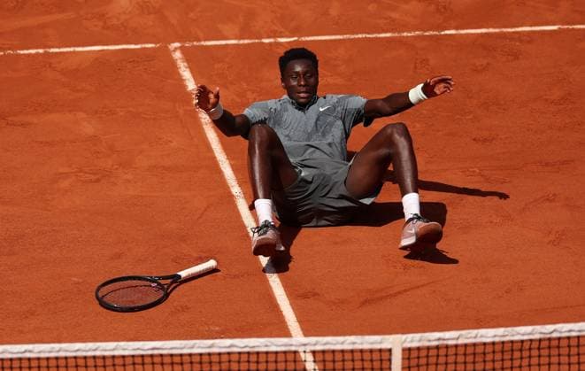 Mouise Kouame of France celebrates on match point French Open Tennis, Day Five, Tennis, Roland Garros, Paris, France - 28 May 2026Paris Roland Garros France EDITORIAL USE ONLY No use with unauthorised audio, video, data, fixture lists, club league logos or live services. Online in-match use limited to 120 images, no video emulation. No use in betting, games or single club league player publications. Copyright: xEllaxLing Shutterstockx 16898264bx