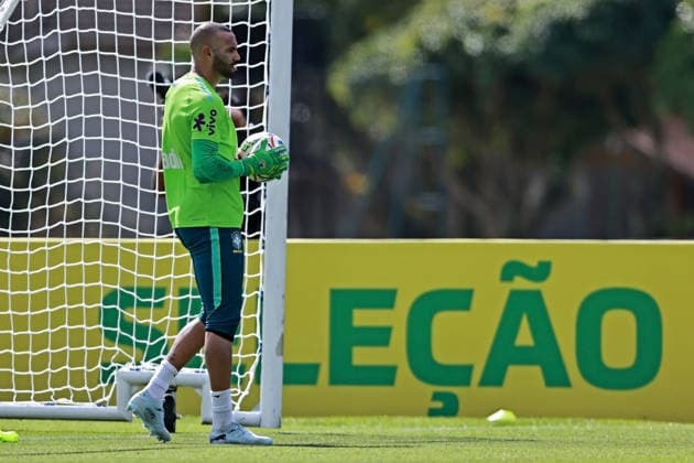 28th May 2026; Teresopolis, Brazil: Goalkeeper, Weverton of Brazil controls the ball during a training session at the Granja Comary training center in Teresopolis, Rio de Janeiro, Brazil, on May 28, 2026, ahead of the FIFA World Cup, WM, Weltmeisterschaft, Fussball 2026 HeulerxAndrey