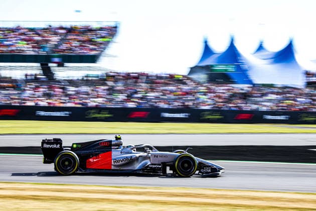 IPA86359350 - (5) Gabriel Bortoleto (BRA) - Audi Revolut F1 Team - Audi AR01 - Audi during the Sprint Qualifying session of the 2026 Formula 1 Lenovo British Grand Prix at the Silverstone Circuit in Silverstone, United Kingdom. Round 11 of the 2026 FIA Formula One World Championship, WM, Weltmeisterschaft held July 3–5, 2026. Silverstone Circuit, home of the British Grand Prix and the birthplace of the Formula 1 World Championship in 1950, hosts a Sprint weekend for Round 11. This event weekend features the F1 Sprint format, with a Sprint Shootout and Sprint Race in addition to the standard qualifying session and Grand Prix. During the 2026 Formula 1 Lenovo British Grand Prix—Round 11—at the Silverstone Circuit, Formula 1 Championship, on July 3, 2026 Copyright: xPaulxFosterx xAlessioxDexMarcox xAvens-images.com AvensImages IPAxSportx xx 86359350