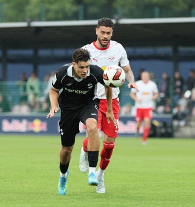 RB Leipzig vs. Verl Friendly Match, Leipzig, August 1, 2026, Red Bull Campus, Soccer, Friendly Match, RB Leipzig vs. SC Verl, Pictured from the front: Felix Vogler (27), Verl, Romulo (40), RB Leipzig, For editorial use only, Picture Point