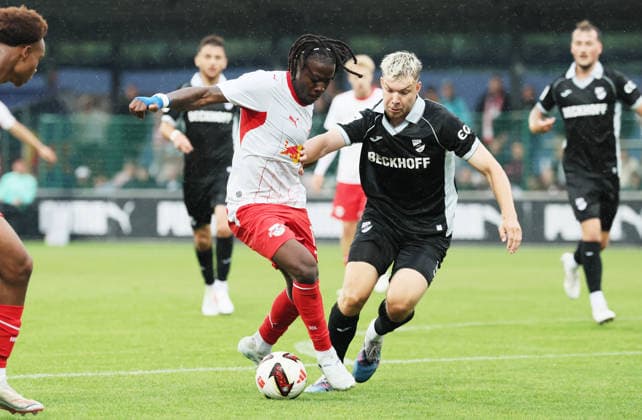 RB Leipzig vs. Verl Friendly Match, Leipzig, August 1, 2026, Red Bull Campus, Soccer, Friendly Match, RB Leipzig vs. SC Verl, Pictured from left: Johan Bakayoko 11, RB Leipzig, Paul Lehmann 14, Verl, For editorial use only, Picture Point