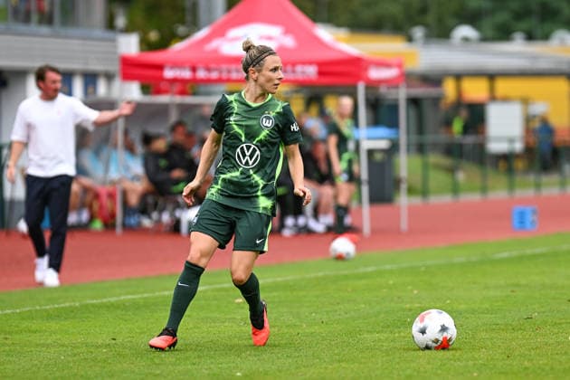 Soccer I Women s I 2026–2027 Season I Friendly Match I RB Leipzig vs. VfL Wolfsburg I August 1, 2026 Svenja Huth 10, VfL Wolfsburg, cutout, close-up, portrait, single photo, single image, body, Markranstädt grass field, Stadion am Bad Großfeld, Am Stadtbad 30, Saxony, Germany Copyright: xLobeca InesxHähnelx