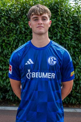 August 3, 2026, Photo shoot for the 2026–2027 season at FC Schalke 04, Bundesliga 1, , Dylan Leonard, FC Schalke 04, Gelsenkirchen, Veltins Arena, North Rhine-Westphalia, Germany, xRHR, PHOTO DEx Copyright: DennisxEwert RHR-FOTOx RHR-FOTO DE