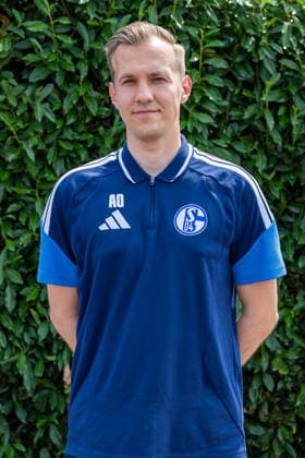 August 3, 2026, Photo shoot for the 2026–2027 season at FC Schalke 04, Bundesliga 1, , Assistant Coach Adin Osmanbasic, FC Schalke 04, Gelsenkirchen, Veltins Arena, North Rhine-Westphalia, Germany, xRHR FOTO DEx Copyright: DennisxEwert RHR-FOTOx RHR-FOTO DE