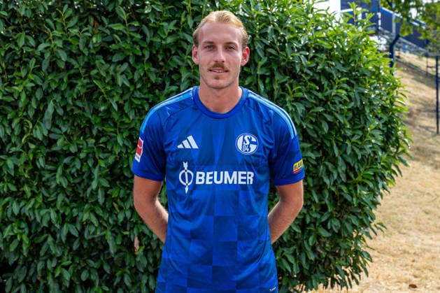 August 3, 2026, Portrait session for the 2026–2027 season at FC Schalke 04, Bundesliga 1, , Timo Becker, FC Schalke 04, Gelsenkirchen, Veltins Arena, North Rhine-Westphalia, Germany, xRHR FOTO DEx Copyright: DennisxEwert RHR-FOTOx RHR-FOTO DE