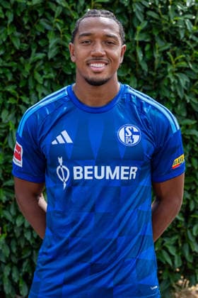 August 3, 2026, Photo shoot for the 2026–2027 season at FC Schalke 04, Bundesliga 1, , Anton Donkor, FC Schalke 04, Gelsenkirchen, Veltins Arena, North Rhine-Westphalia, Germany, xRHR, PHOTO, DEx Copyright: DennisxEwert RHR-FOTOx RHR-FOTO DE
