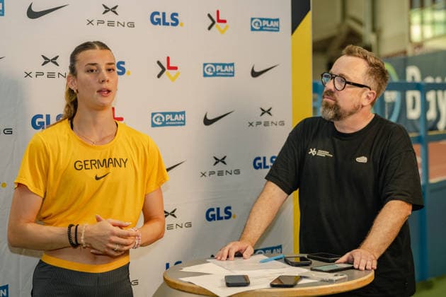 Sandrina Sprengel (GER), VfB Stuttgart, and Sven Ibald (DLV), Director of Media, in conversation at the DLV Media Days press conference: Combined Events, Track and Field, 2026–2027 Season, August 4, 2026 DLV Media Days press conference, combined events, 2026–2027 season, August 4, 2026, Leverkusen Copyright: xEibner-Pressefoto ThomasxHaeslerx EP_THR
