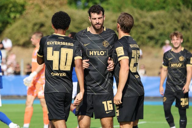 August 4, 2026, Soccer, Men s, Friendly Match, 2026–2027 Season, Racing Strasbourg vs. SV 07 Elversberg, Goal celebration after the 0–1, Goal scorer: Francis Onyeka, SV 07 Elversberg, Haguenau, Parc des Sports de Haguenau, Grand Est, France, FRA Copyright: xSebastianxBachx