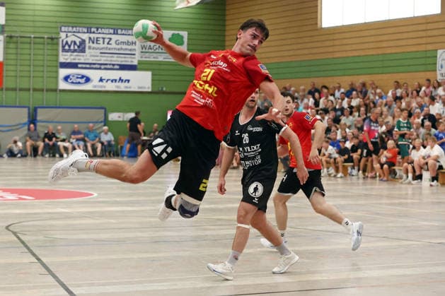 August 4, 2026, xovx, Lindencup Handball, HSG Linden vs. HSG Wettenberg: Tristan Schepp (HSG Wettenberg), Luca Weimer (HSG Linden), Fabian Weide (HSG Wettenberg), Linden Stadthalle, Hesse, Germany, DE