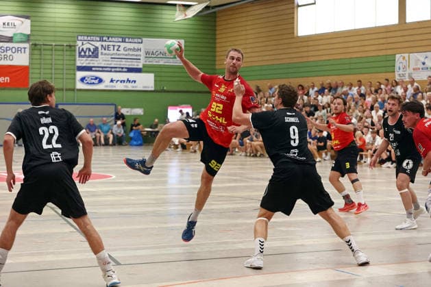 August 4, 2026, xovx, Lindencup Handball Tournament, HSG Linden vs. HSG Wettenberg: Jakob Höhn (HSG Linden), Aron Weiße (HSG Wettenberg), Moritz Schmeel (HSG Linden), Jan Reuschling (HSG Wettenberg), Luca Weimer (HSG Linden), Tristan Schepp (HSG Wettenberg), Linden City Hall, Hesse, Germany, DE