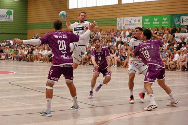 August 4, 2026, xovx, Lindencup Handball, HSG Wetzlar vs. TV Hüttenberg: Leif Haack (TV Hüttenberg), Dominik Mappes (HSG Wetzlar), Hendrik Schreiber (TV Hüttenberg), Josip Simic (HSG Wetzlar), Vit Reichl (TV Hüttenberg); Linden Stadthalle, Hesse, Germany, DE
