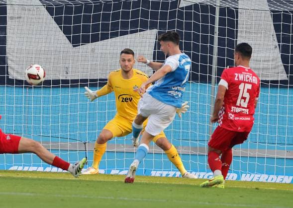 CFC vs. FSV Zwickau, August 4, 2026, Chemnitz, eins Stadium on Gellertstrasse, Sports, Soccer, Northeast Regional League 2026–2027, Matchday 3, CFC, CFC vs. FSV Zwickau (from left to right): Lucas Hiemann, Tobias Stockinger, and Andrej Startsev, Chemnitz, Saxony, Germany