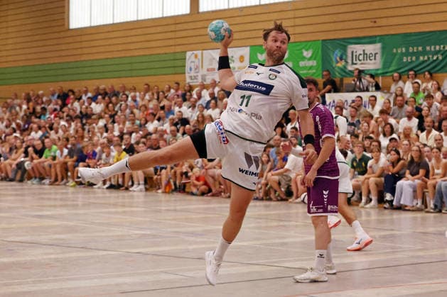 August 4, 2026, xovx, Lindencup Handball Tournament, HSG Wetzlar vs. TV Hüttenberg, Petter Överby (HSG Wetzlar), David Kuntscher (TV Hüttenberg), Linden Stadthalle, Hesse, Germany, DE